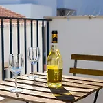 Tatil Evi Townhouse Bombarda Lagos